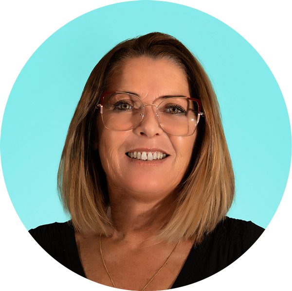 Sonja ist Friseurmeisterin im Salon Maritim